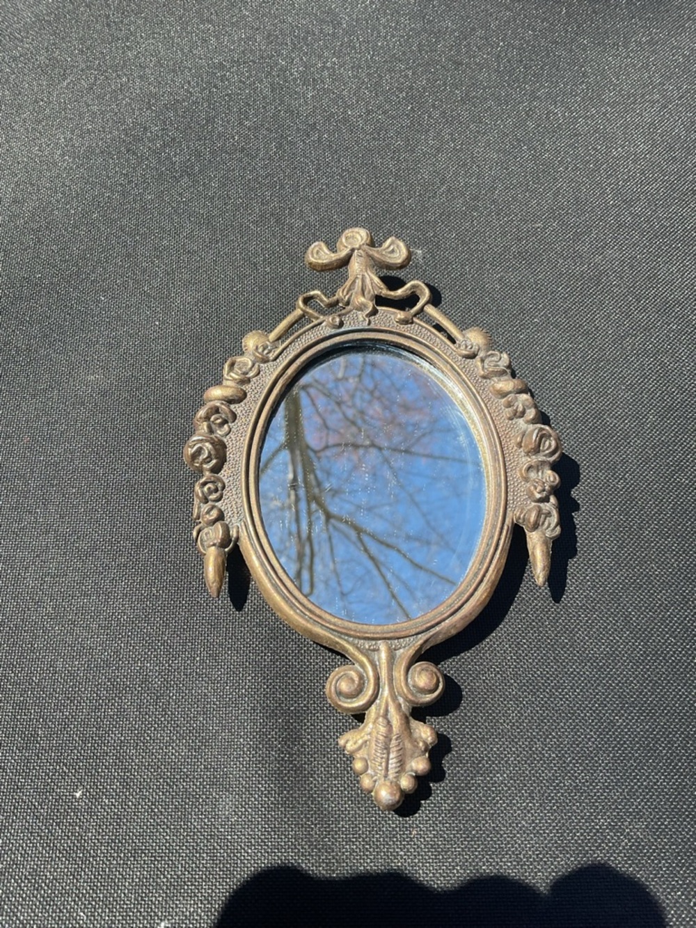 Vintage Victorian Italian Ornate Bronze-Tone Oval Wall small Mirror - Picture 6 of 6